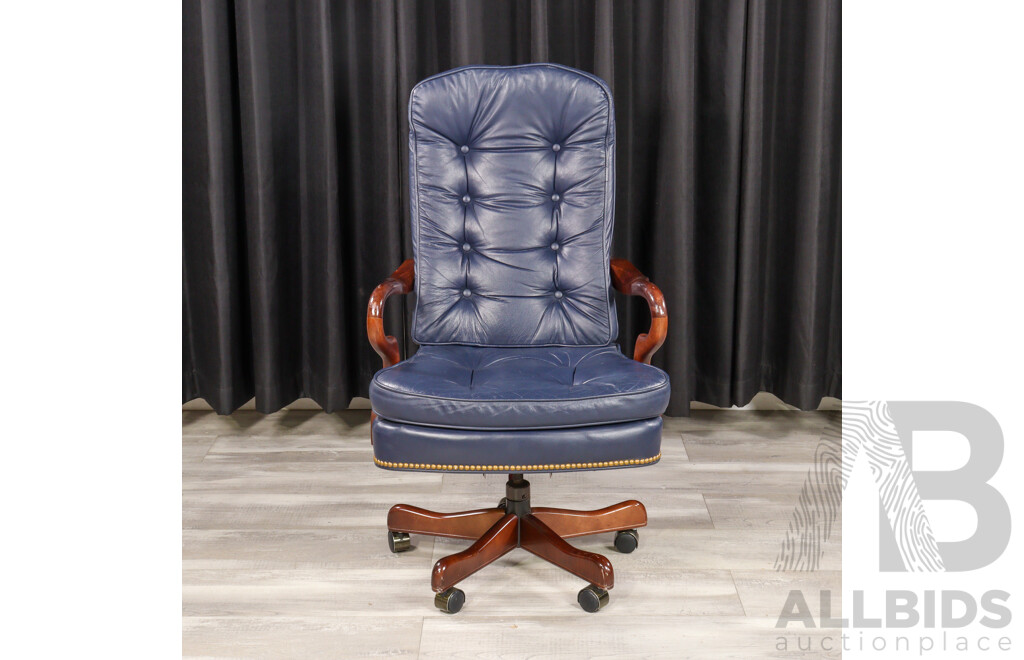 Buttoned Back Leather Desk Chair by Sligh Furniture
