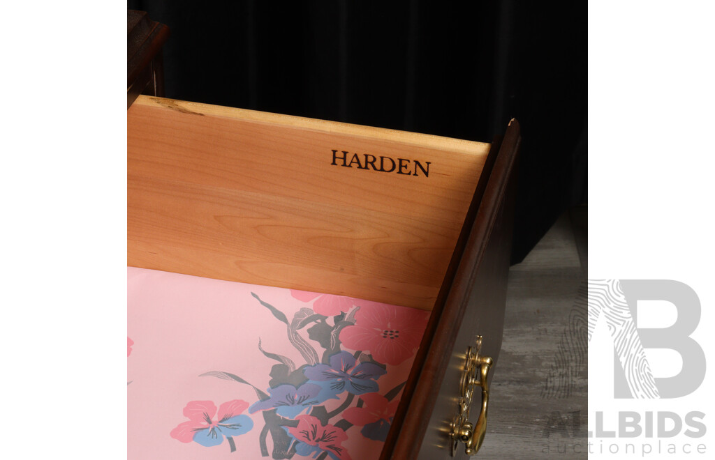 Georgian Style Tier Chest of Seven Drawers by Brandywine Furniture