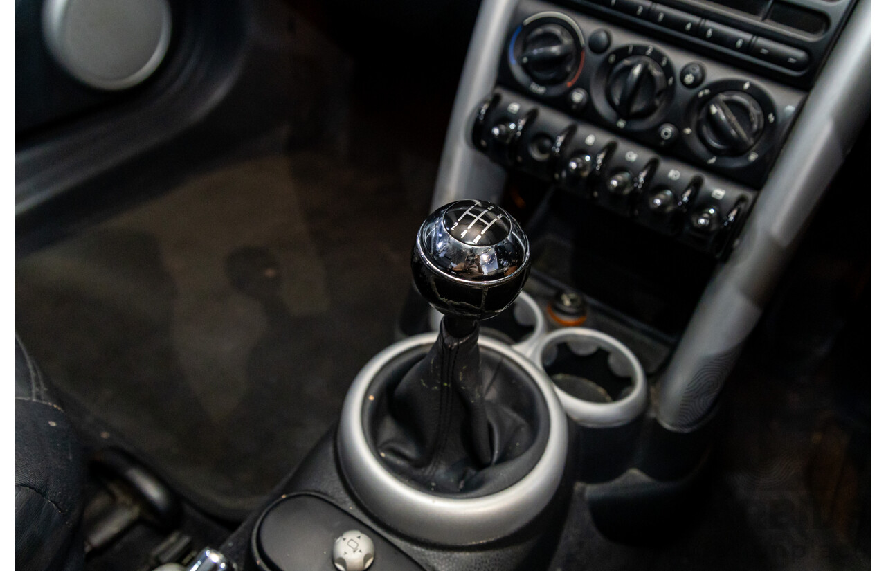 1/2005 Mini Cooper R50 2d Hatchback Pepper White 1.6L