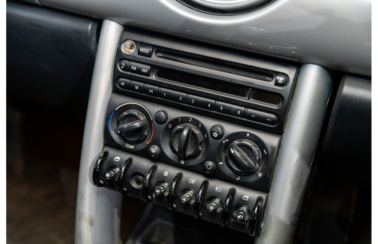 1/2005 Mini Cooper R50 2d Hatchback Pepper White 1.6L