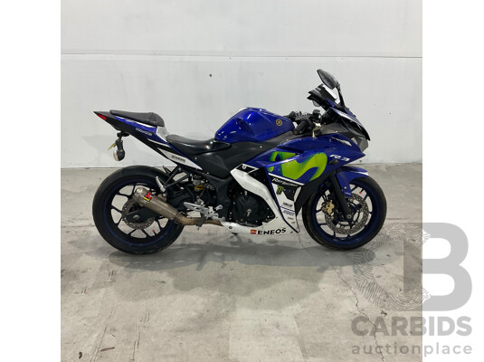 2016 YAMAHA YZF-R3 MOTOR CYCLE - BLUE