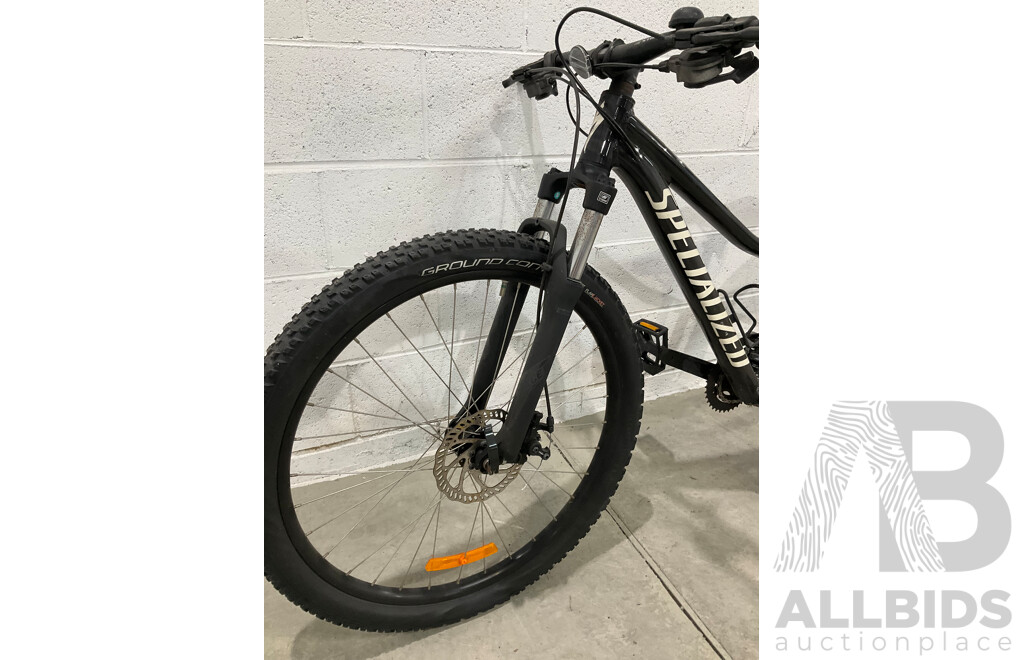 SPECIALIZED Rockhopper Sport Mountain Bike