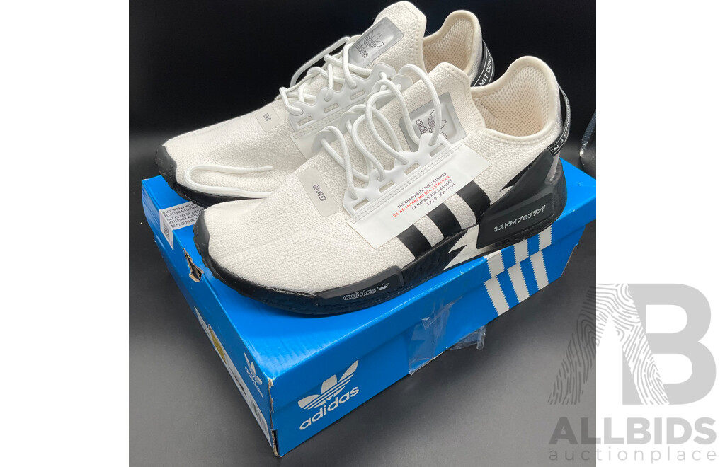 ADIDAS NMD_ R1.V2 Size US11 & LUCID White/Black Shoes Size US13