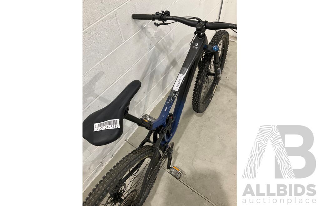 MARIN Rift Zone 29 Carbon Mountain Bike