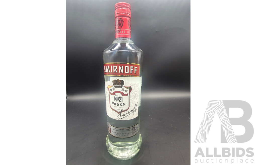 Smirnoff Vodka 700ml and Fireball Whiskey 700ml