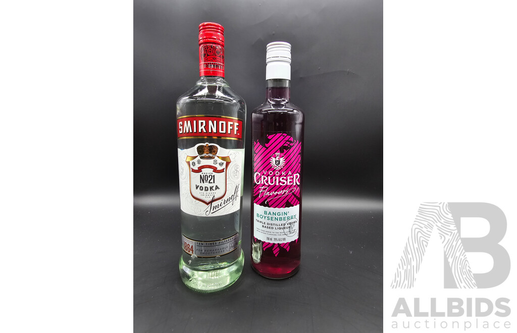 Smirnoff Vodka1L and Vodka Cruiser Bangin Boysenberry 700ml