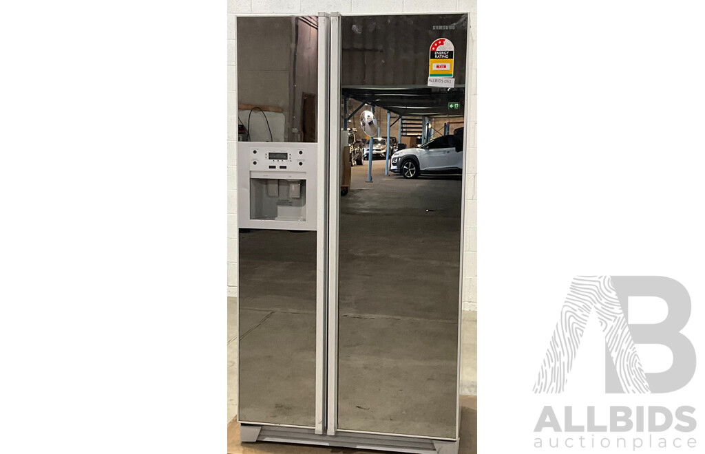 SAMSUNG Side-be-side Refrigerator (SRS582DRKGM)