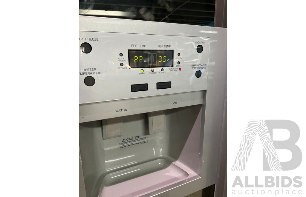 SAMSUNG Side-be-side Refrigerator (SRS582DRKGM)