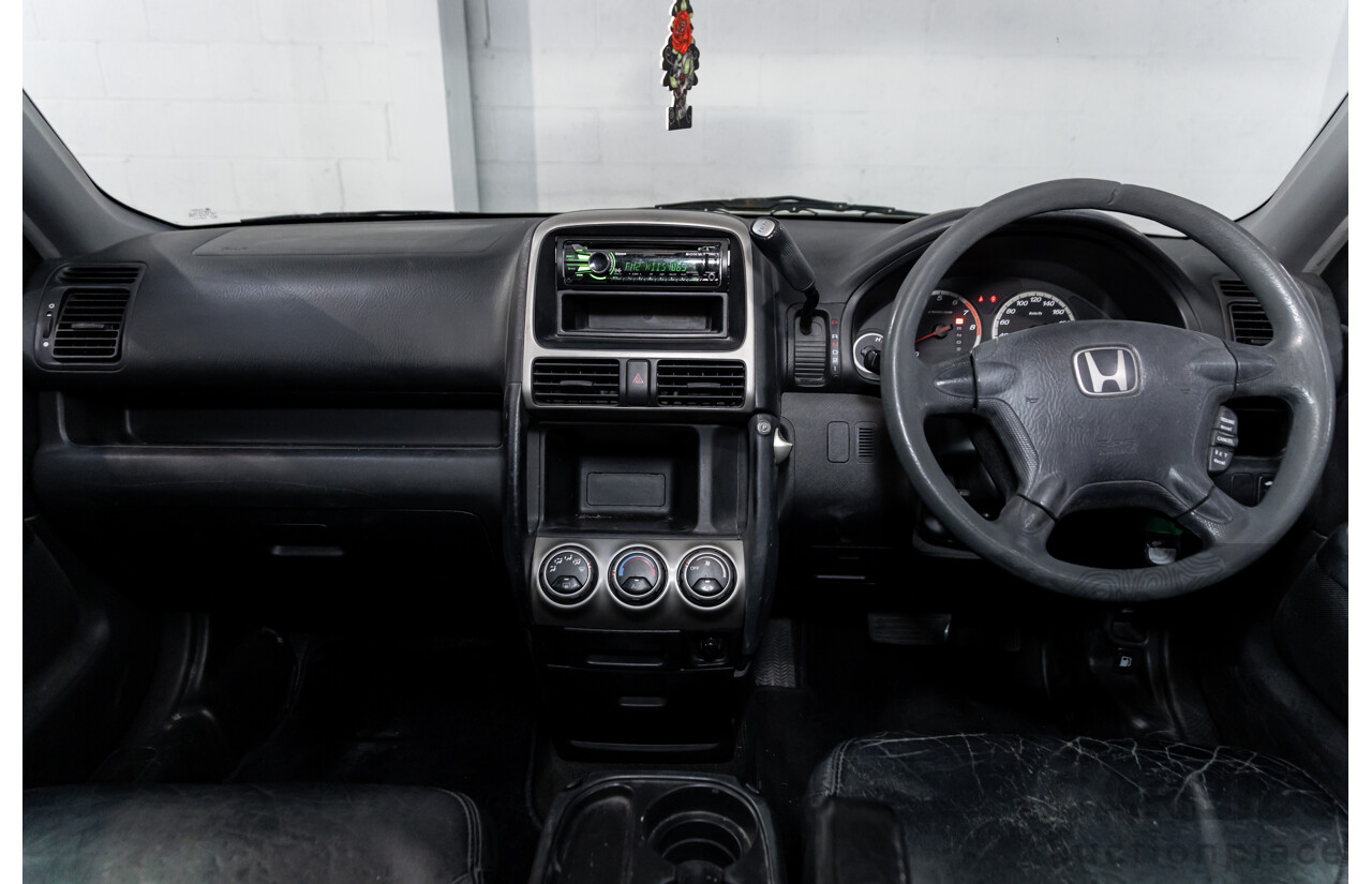 8/2002 Honda CR-V (4x4) MY02 4d Wagon Taffeta White 2.4L