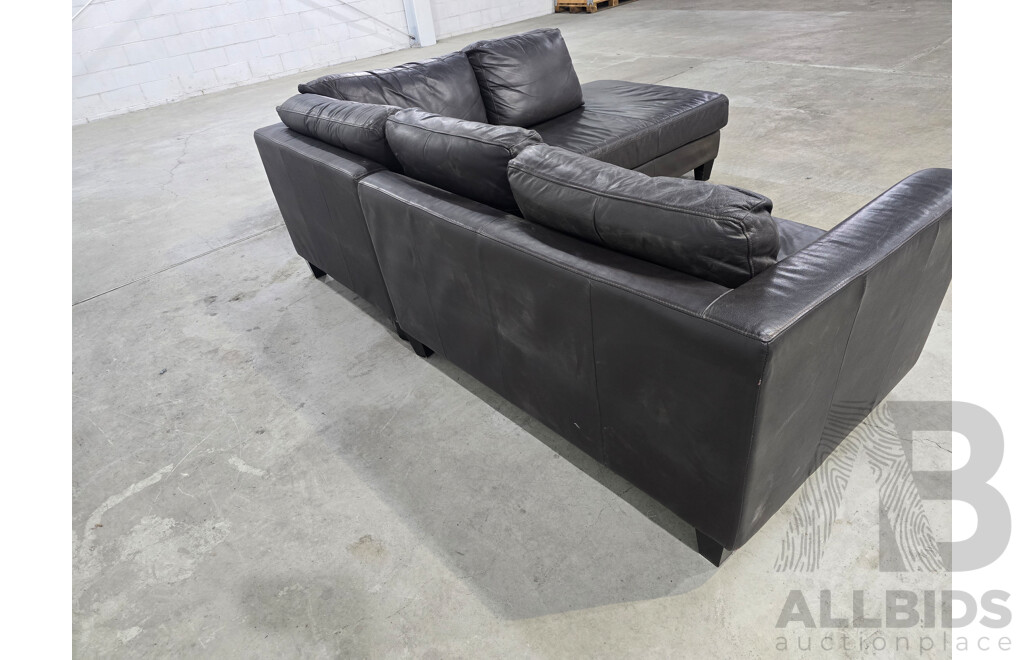 Brown Leather Lounge with Chase