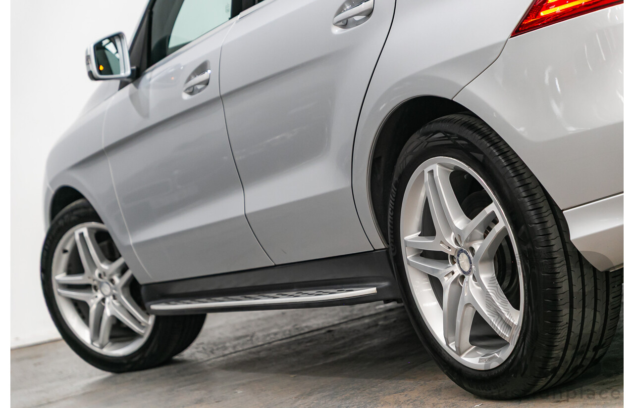 3/2014 Mercedes Benz ML 400 (4x4) AMG Sports Pack 166 MY14 4d Wagon Iridium Silver Metallic Twin Turbo V6 3.0L