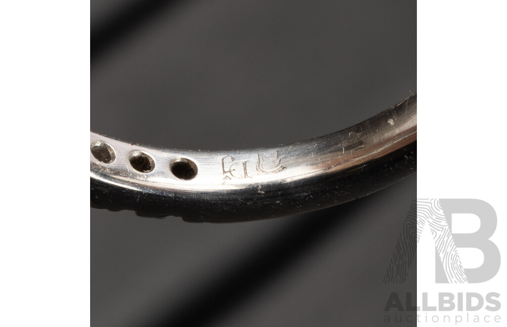 14ct White Gold Diamond Halo Engagement Ring, TDW 1.01ct, IGI Certified Lab Grown Diamond Solitaire D/VVS2, Size J, 3.01 Grams