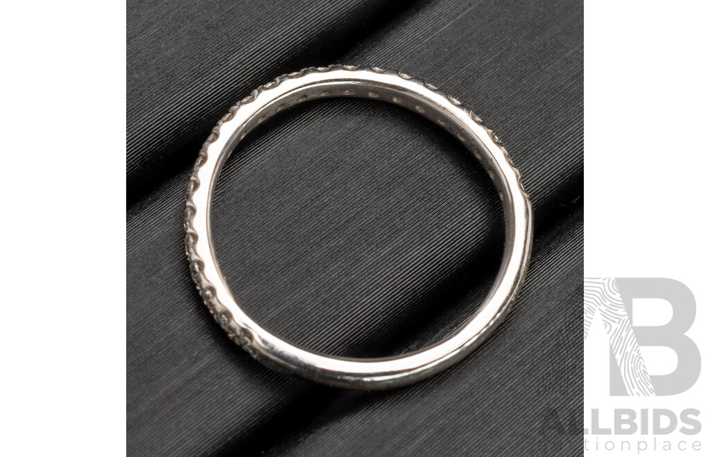 14ct White Gold Diamond Wedding Ring, Est TDW 0.15ct, Size I, 1.50 Grams