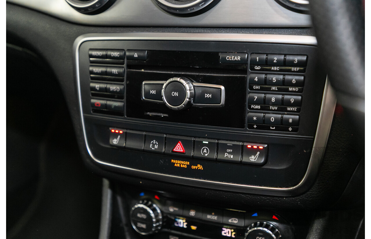 Mercedes-Benz GLA200 CDI AMG Pack X156 MY15 4D Wagon Mountain Grey Metallic Turbo Diesel 2.1L