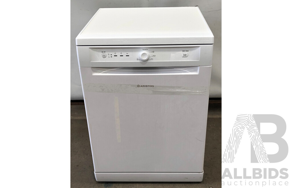 Ariston Freestanding Dishwasher