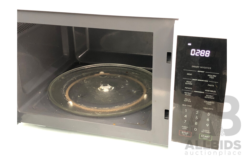 Sharp Inverter Sensor Smart 1200 Watt Microwave Oven