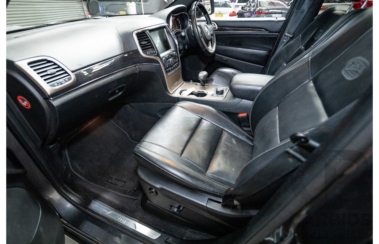 11/2016 Jeep Grand Cherokee Overland (4x4) WK MY15 4D Wagon Granite Crystal Metallic 3.6L V6