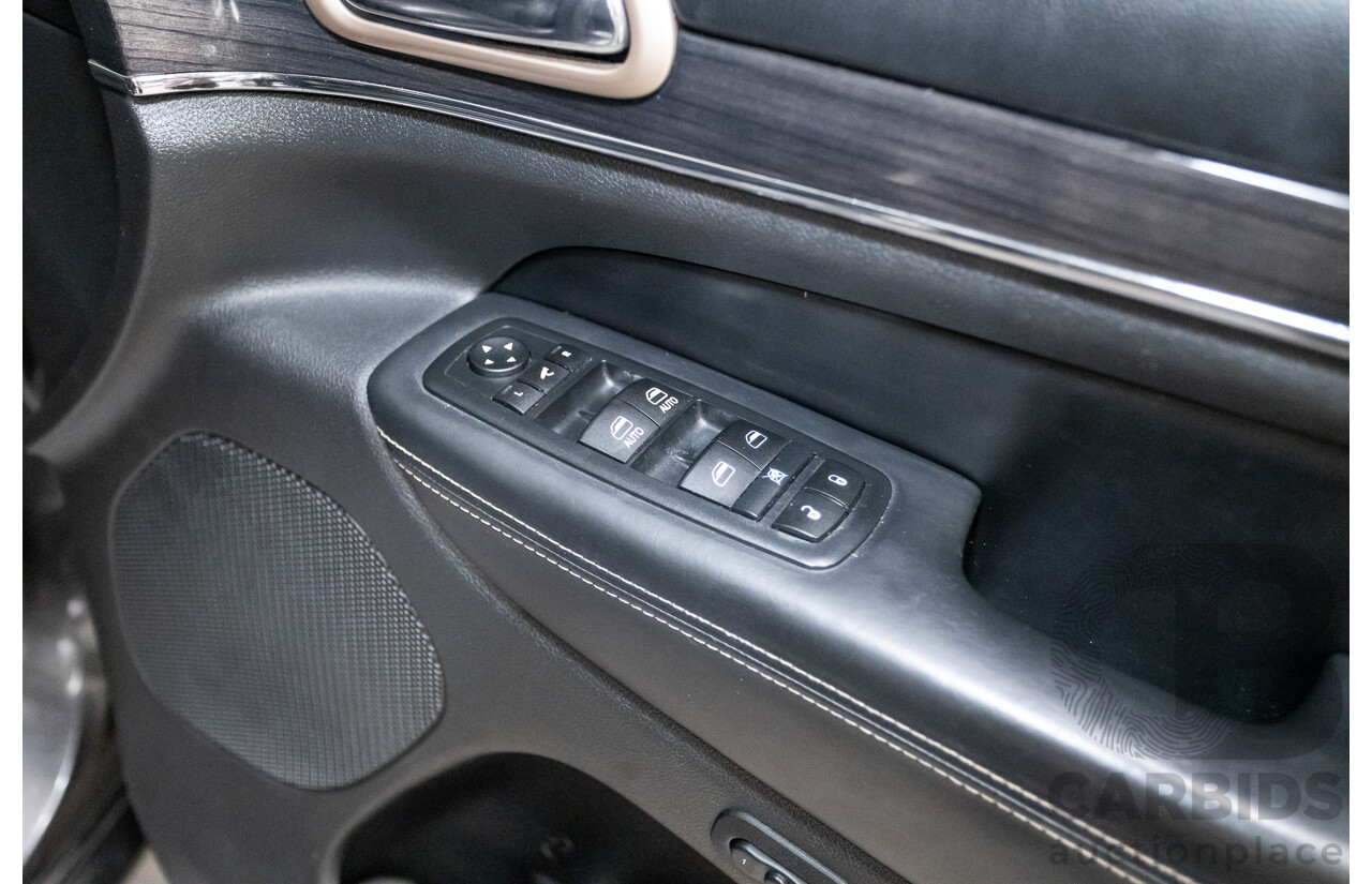 11/2016 Jeep Grand Cherokee Overland (4x4) WK MY15 4D Wagon Granite Crystal Metallic 3.6L V6