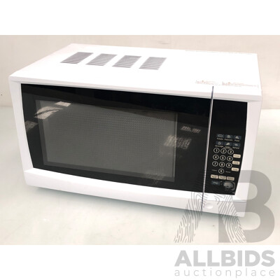 Anko 700 Watt Microwave Oven