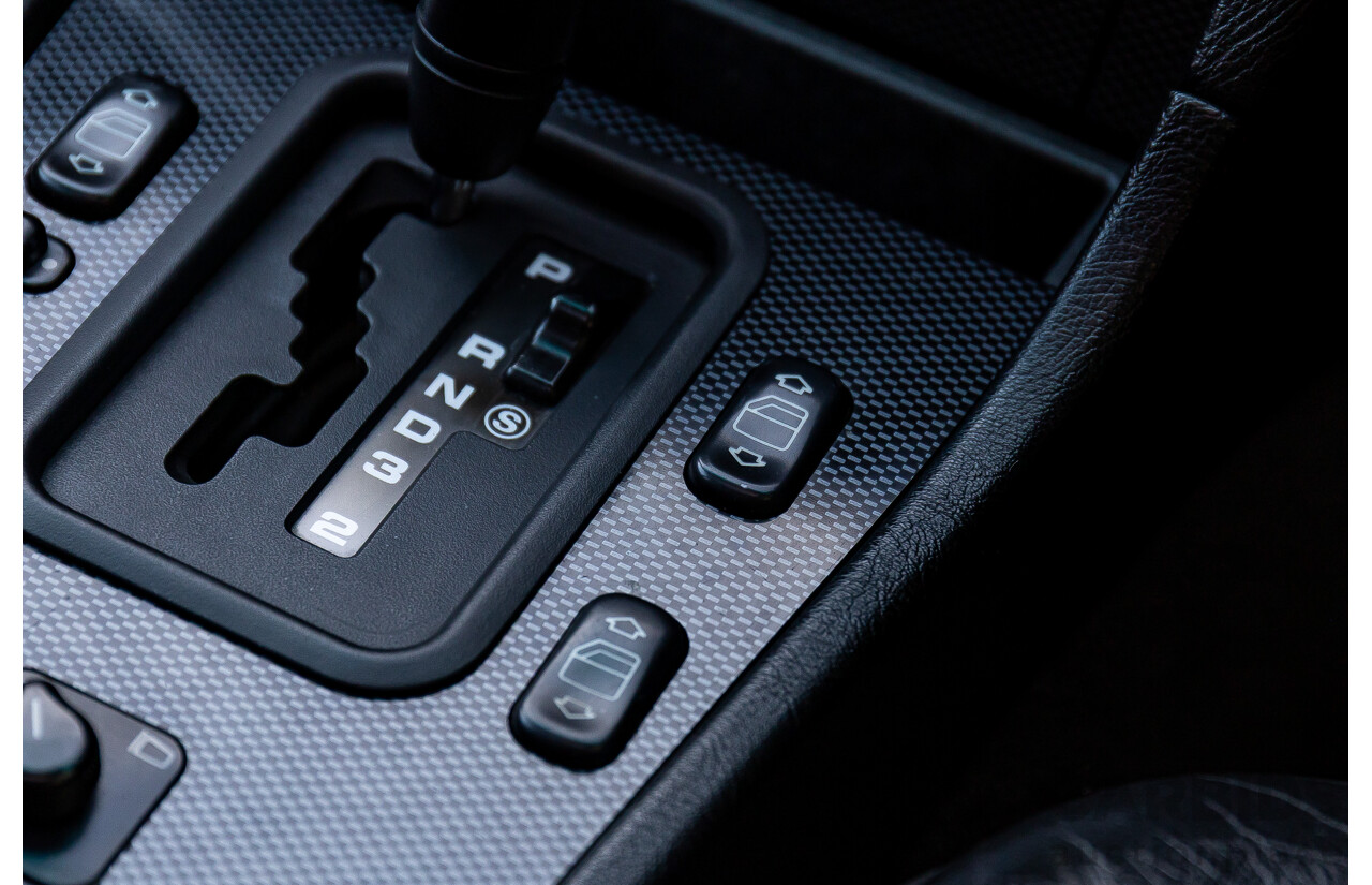 3/1996 Mercedes-Benz C36 AMG 4d Sedan Brilliant Silver Metallic 3.6L