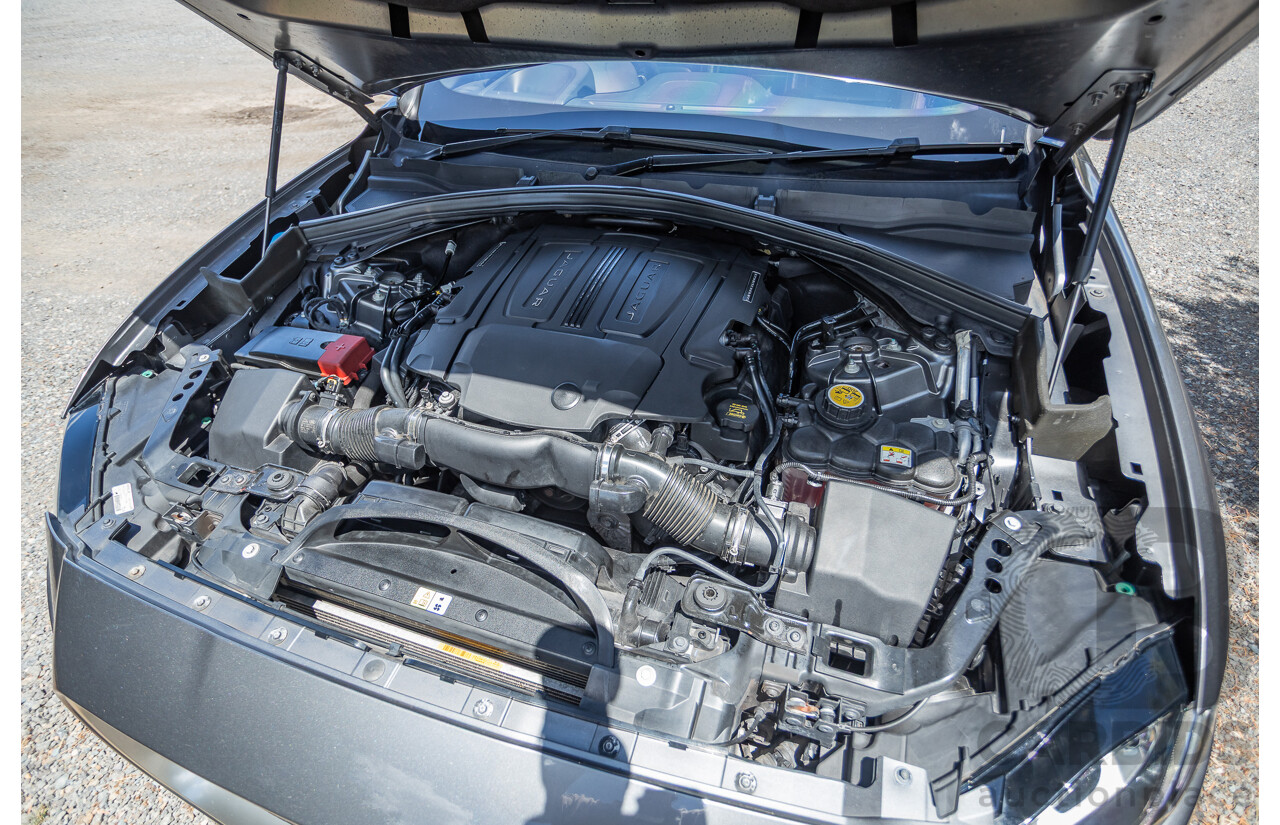 7/2016 Jaguar F-Pace 35t R-Sport (AWD) 4D Wagon Grey 3.0L