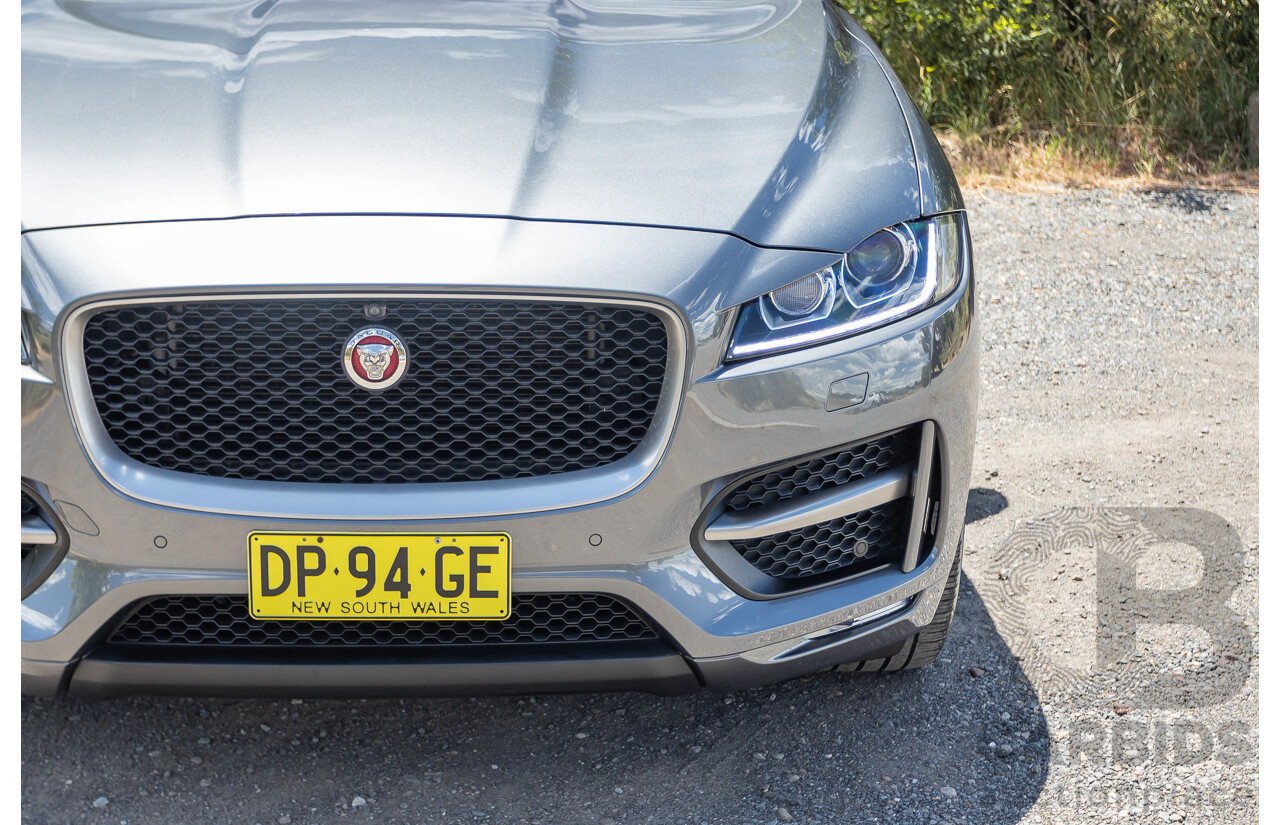 7/2016 Jaguar F-Pace 35t R-Sport (AWD) 4D Wagon Grey 3.0L
