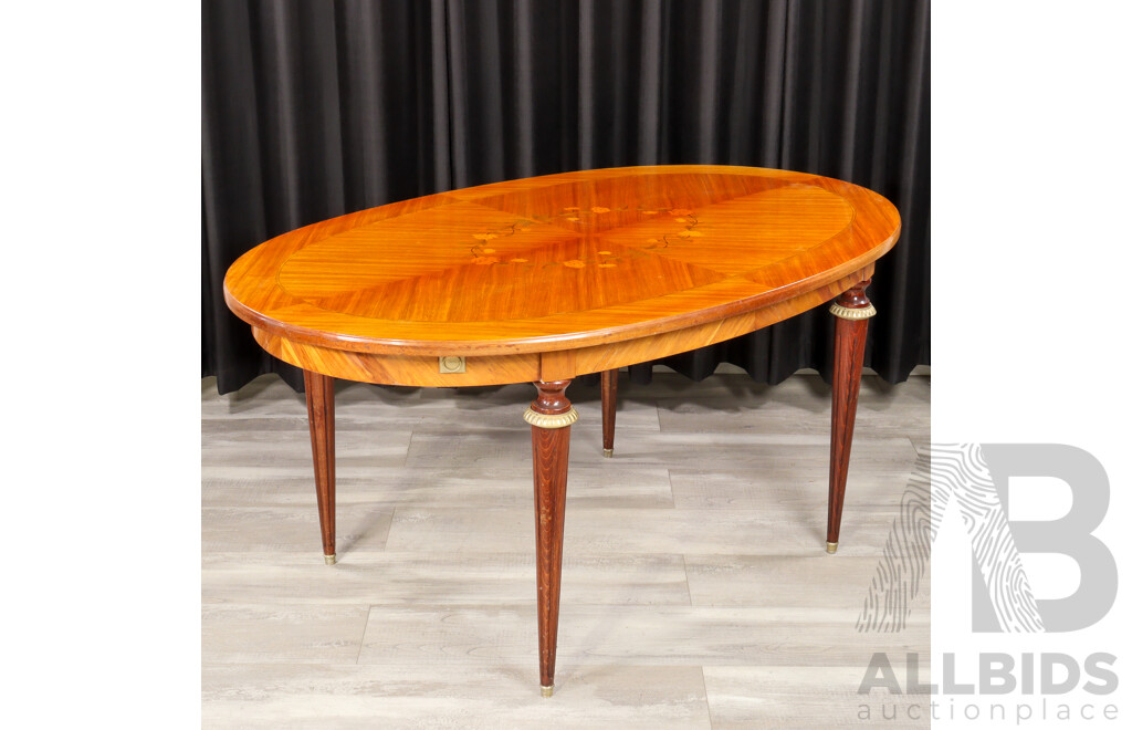 Regency Style Oval Dining Table with Inlaid Top