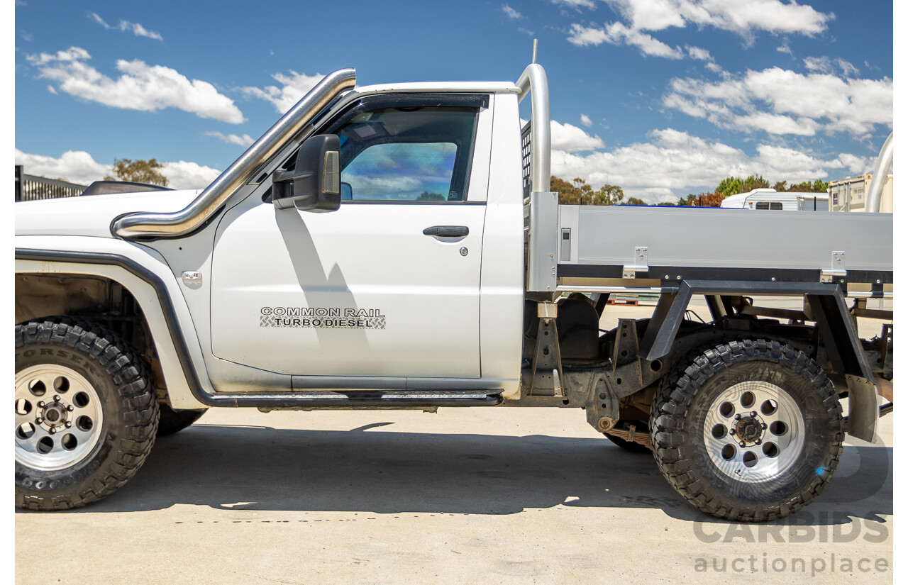 3/2009 Nissan Patrol DX (4x4) GU MY08 Leaf C/Chas White Turbo Diesel 3.0L