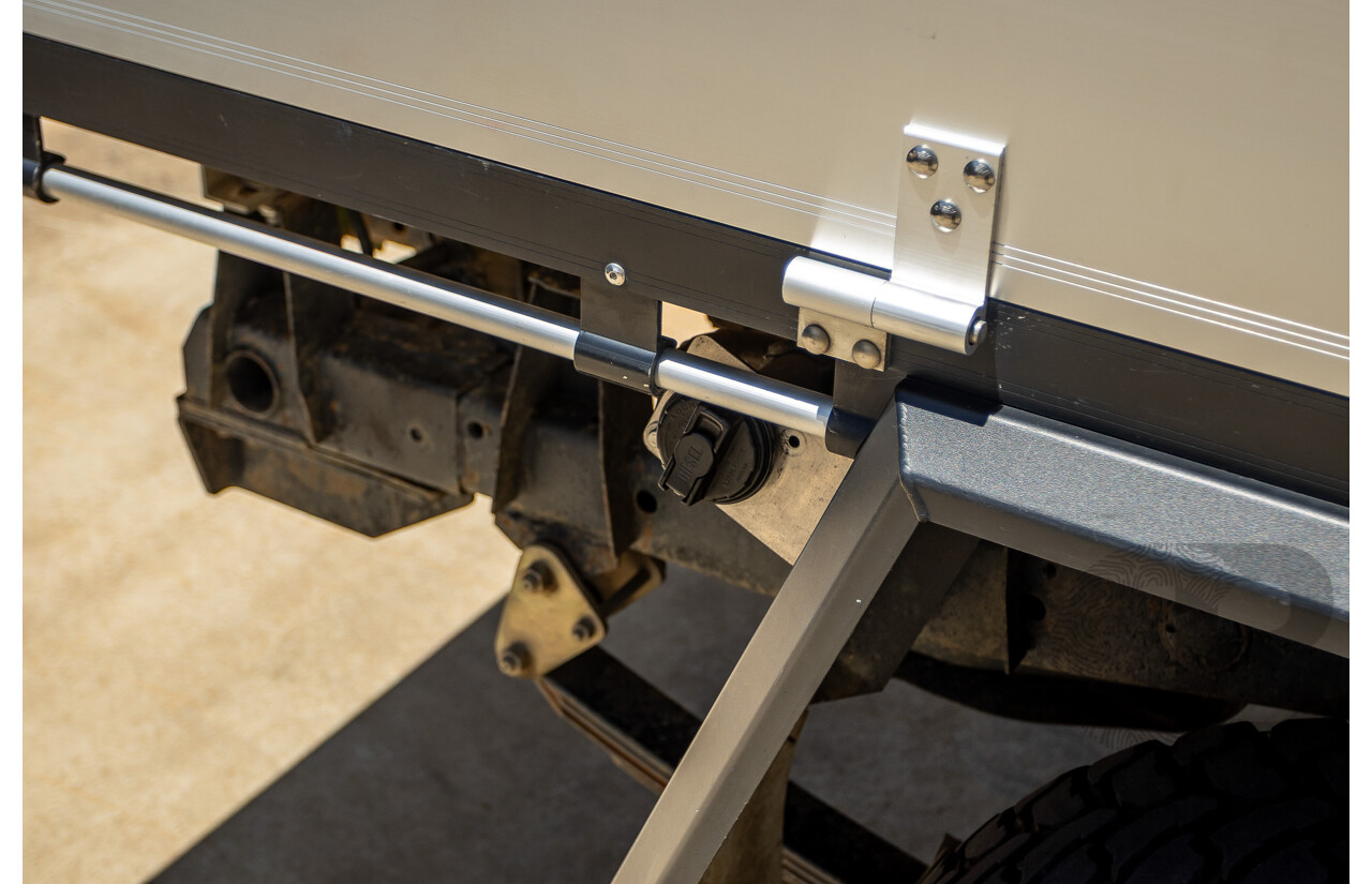 3/2009 Nissan Patrol DX (4x4) GU MY08 Leaf C/Chas White Turbo Diesel 3.0L