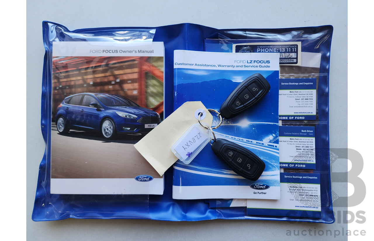 11/2015 Ford Focus Sport LZ 5d Hatchback Grey 1.5L