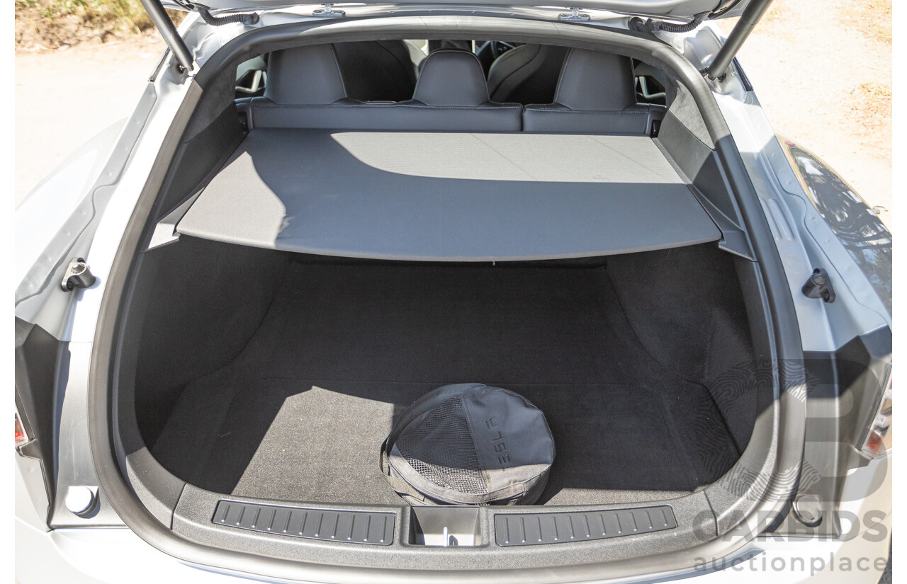 10/2017 Tesla Model S 75D (AWD) MY17 4D Silver Hatchback - Dedicated Electric EV 116kw