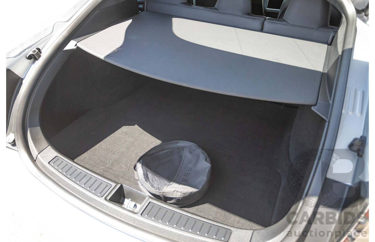 10/2017 Tesla Model S 75D (AWD) MY17 4D Silver Hatchback - Dedicated Electric EV 116kw