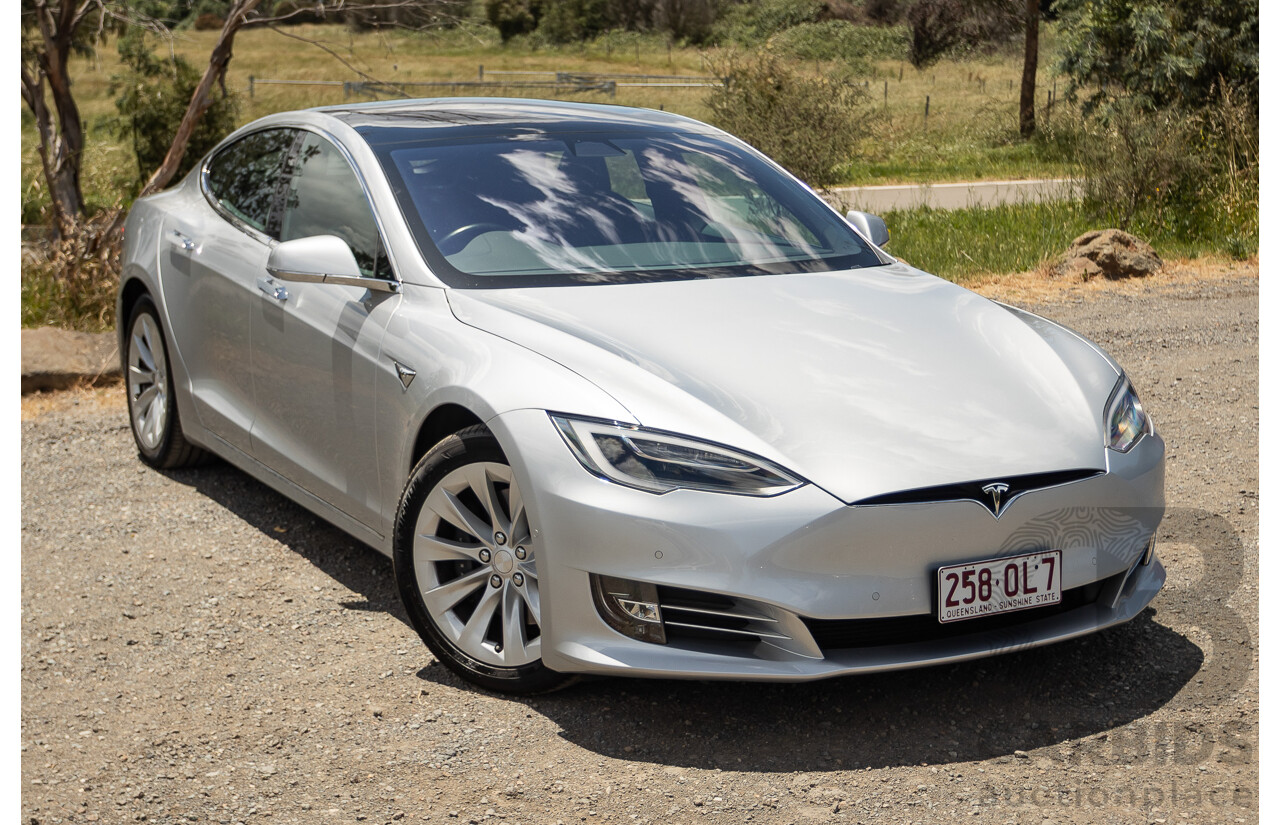 10/2017 Tesla Model S 75D (AWD) MY17 4D Silver Hatchback - Dedicated Electric EV 116kw