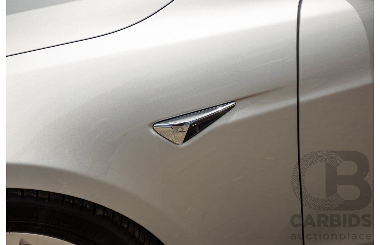 10/2017 Tesla Model S 75D (AWD) MY17 4D Silver Hatchback - Dedicated Electric EV 116kw