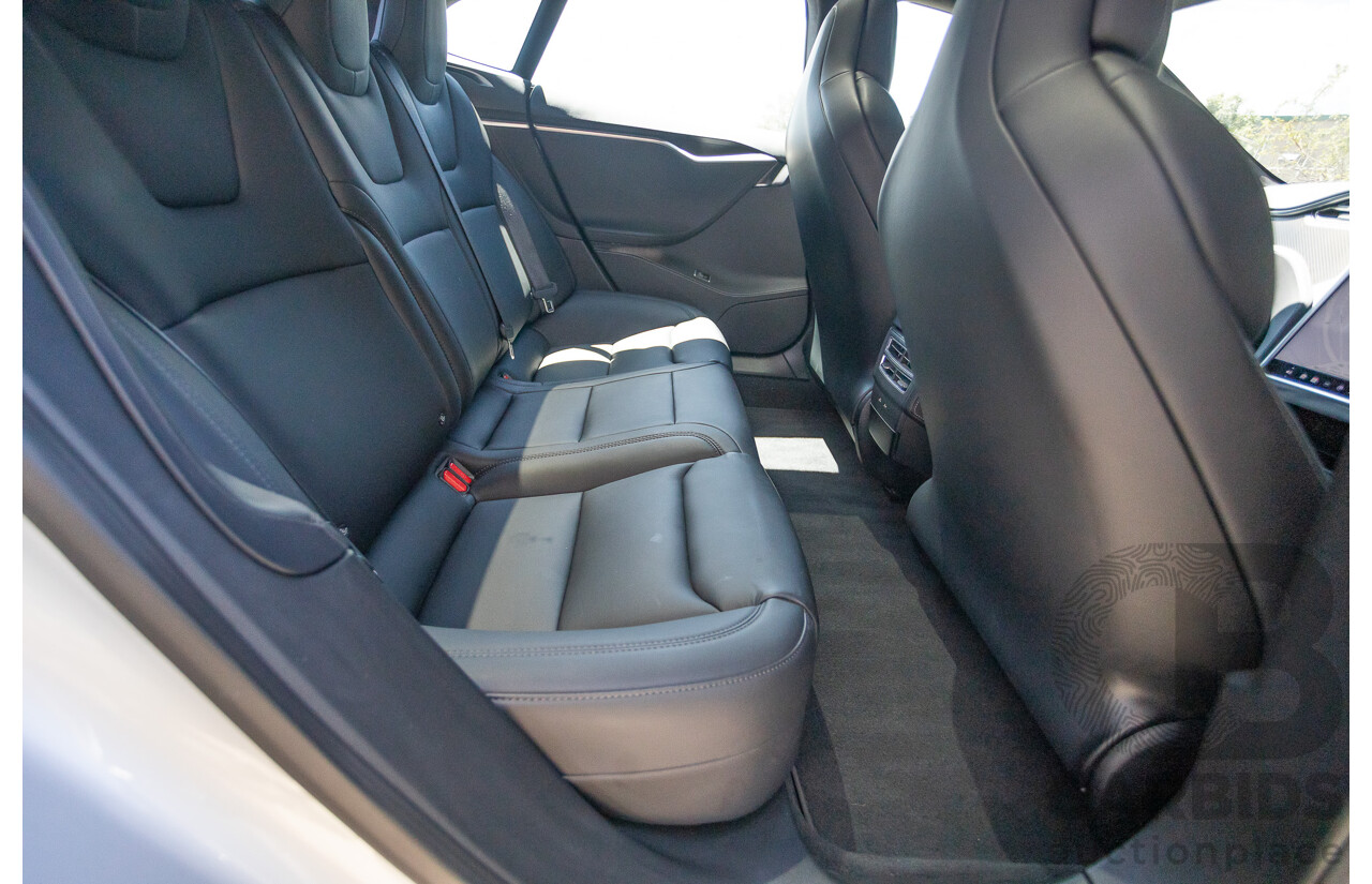 10/2017 Tesla Model S 75D (AWD) MY17 4D Silver Hatchback - Dedicated Electric EV 116kw