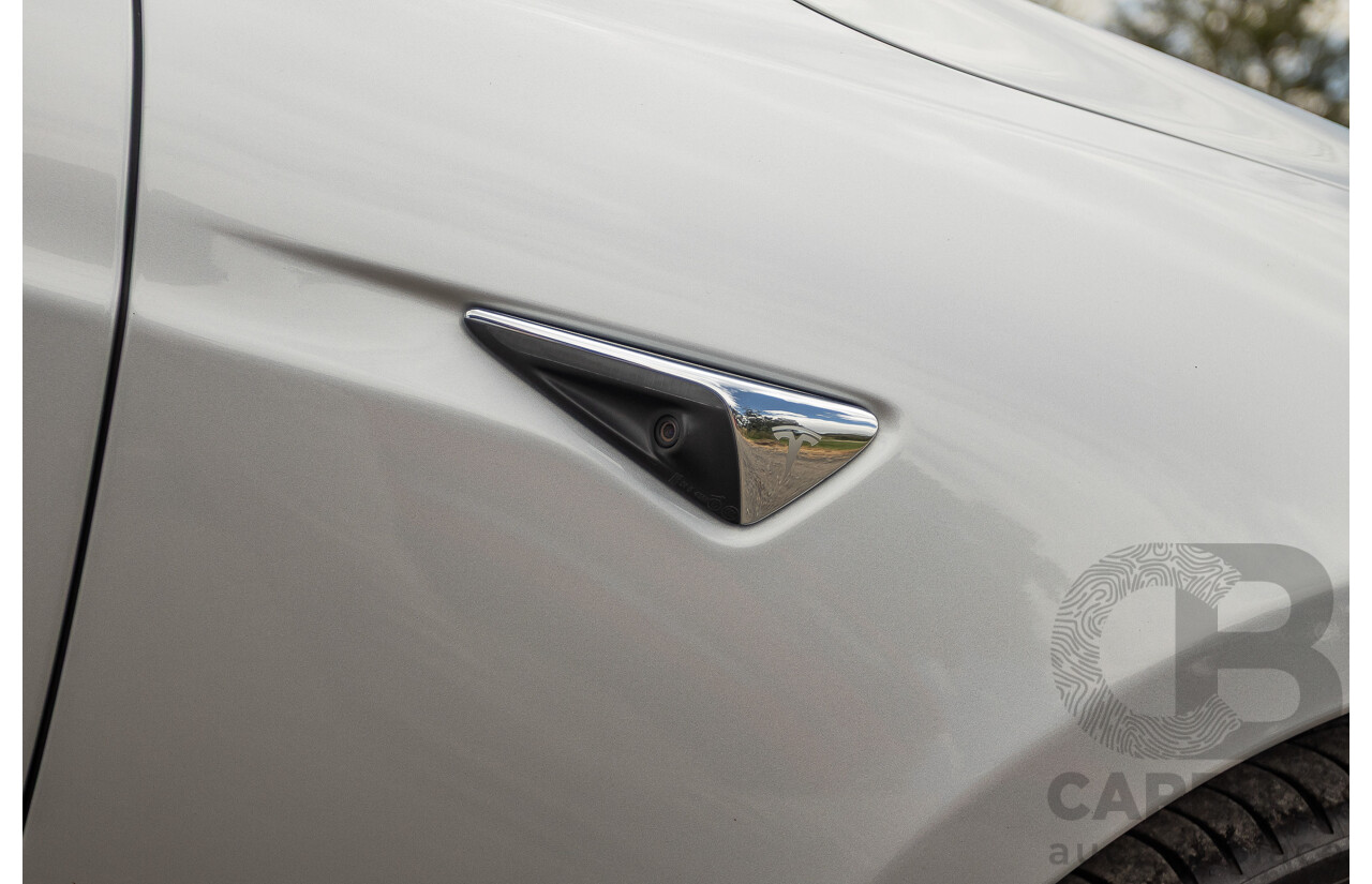 10/2017 Tesla Model S 75D (AWD) MY17 4D Silver Hatchback - Dedicated Electric EV 116kw