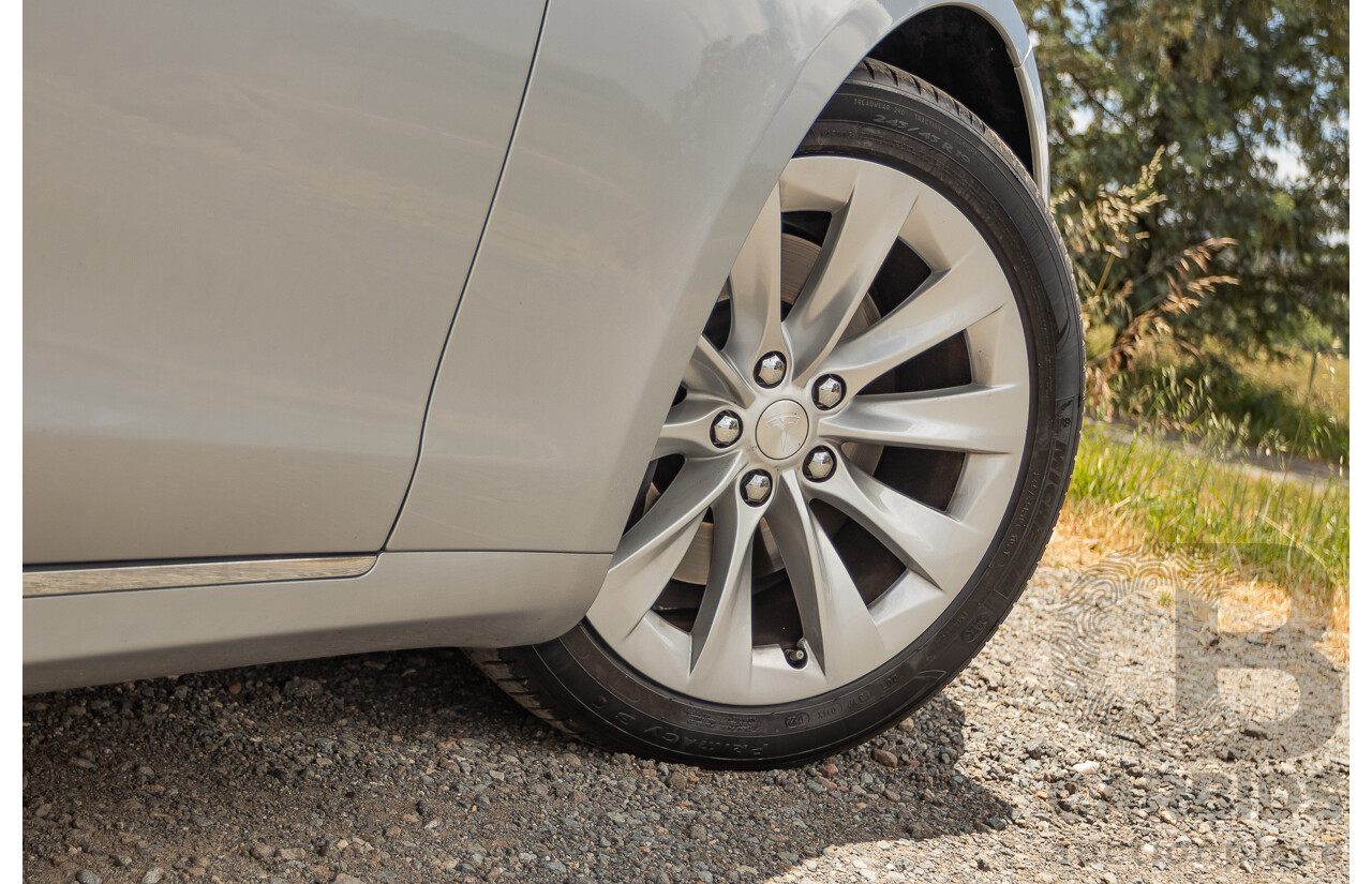 10/2017 Tesla Model S 75D (AWD) MY17 4D Silver Hatchback - Dedicated Electric EV 116kw