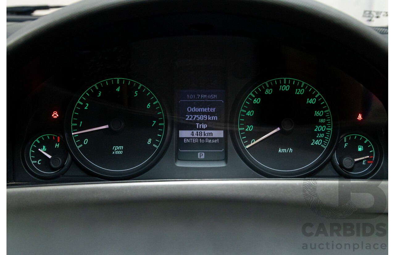 9/2009 Holden Commodore Omega VE MY10 4d Sedan Voodoo Blue Metallic V6 3.0L