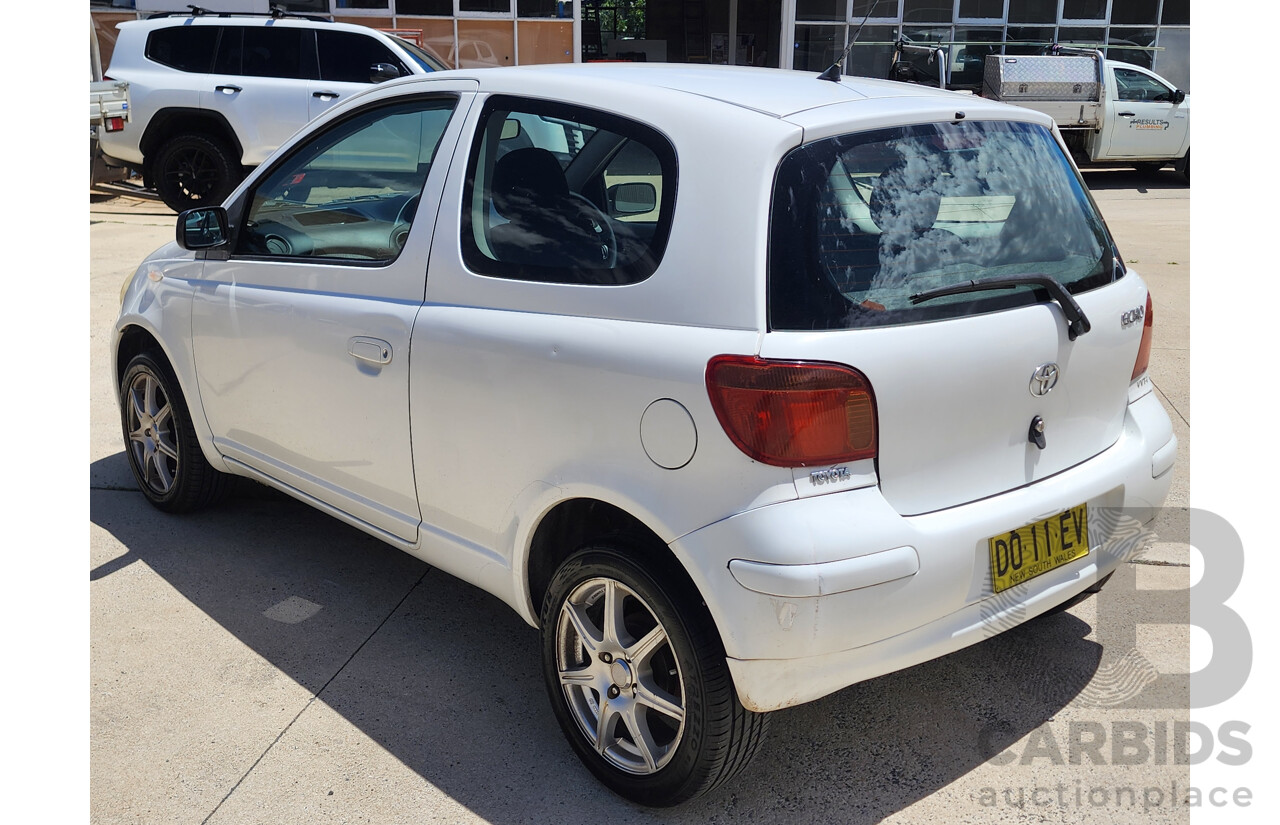 7/2004 Toyota Echo NCP10R 3d Hatchback White 1.3L