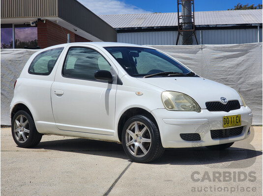 7/2004 Toyota Echo  NCP10R 3d Hatchback White 1.3L