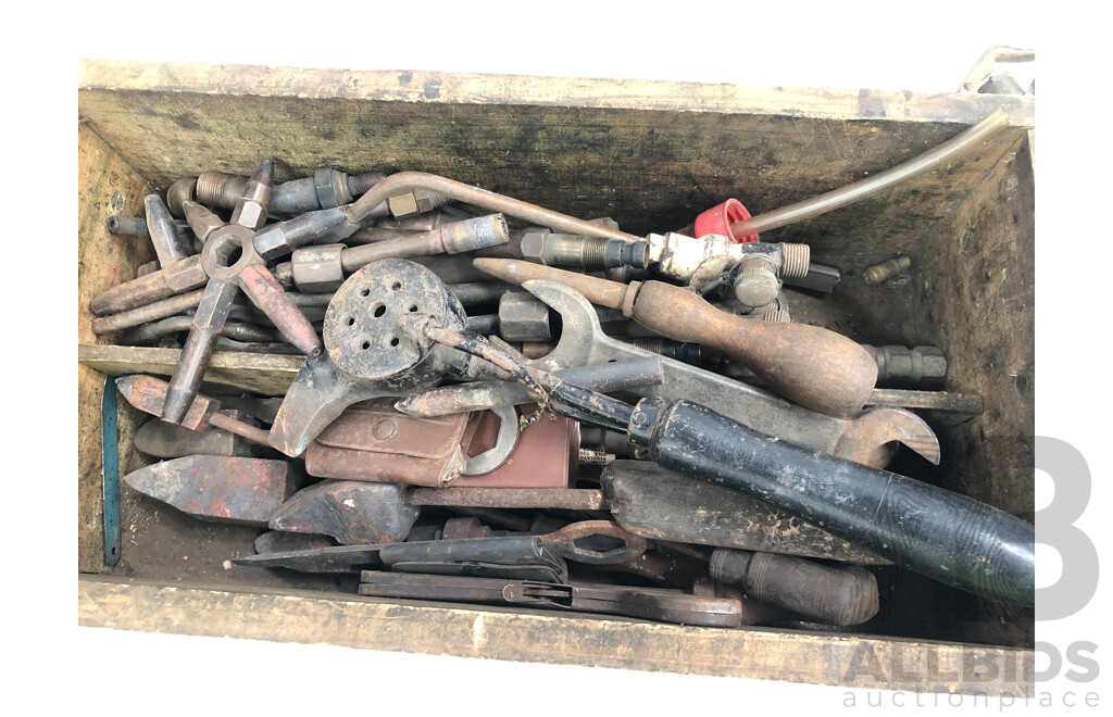 Oxy Acetylene Torches, Regulators and Accessories