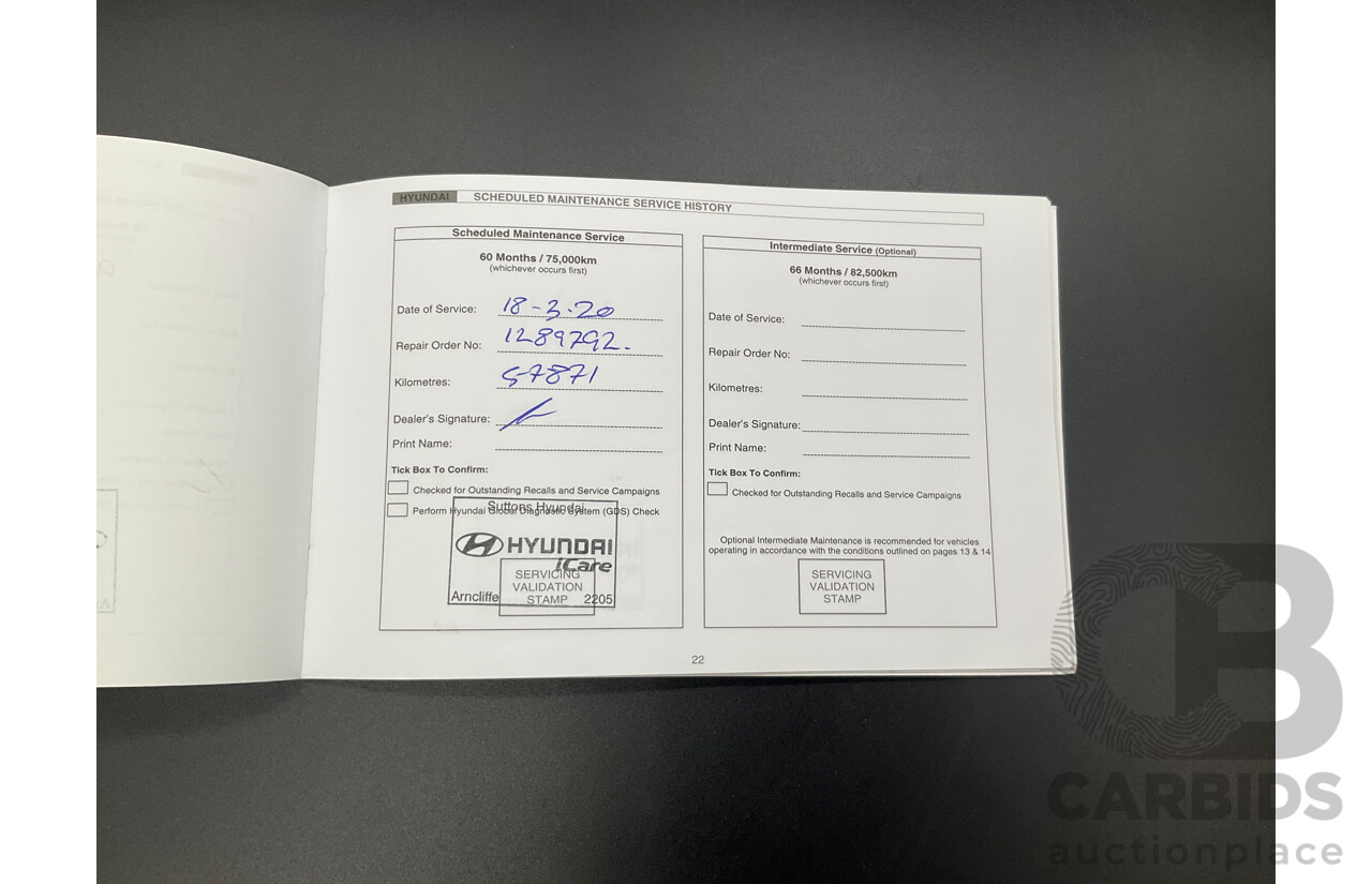 2/2015 Hyundai i30 SE GD MY14 5d Hatchback Creamy White 1.8L