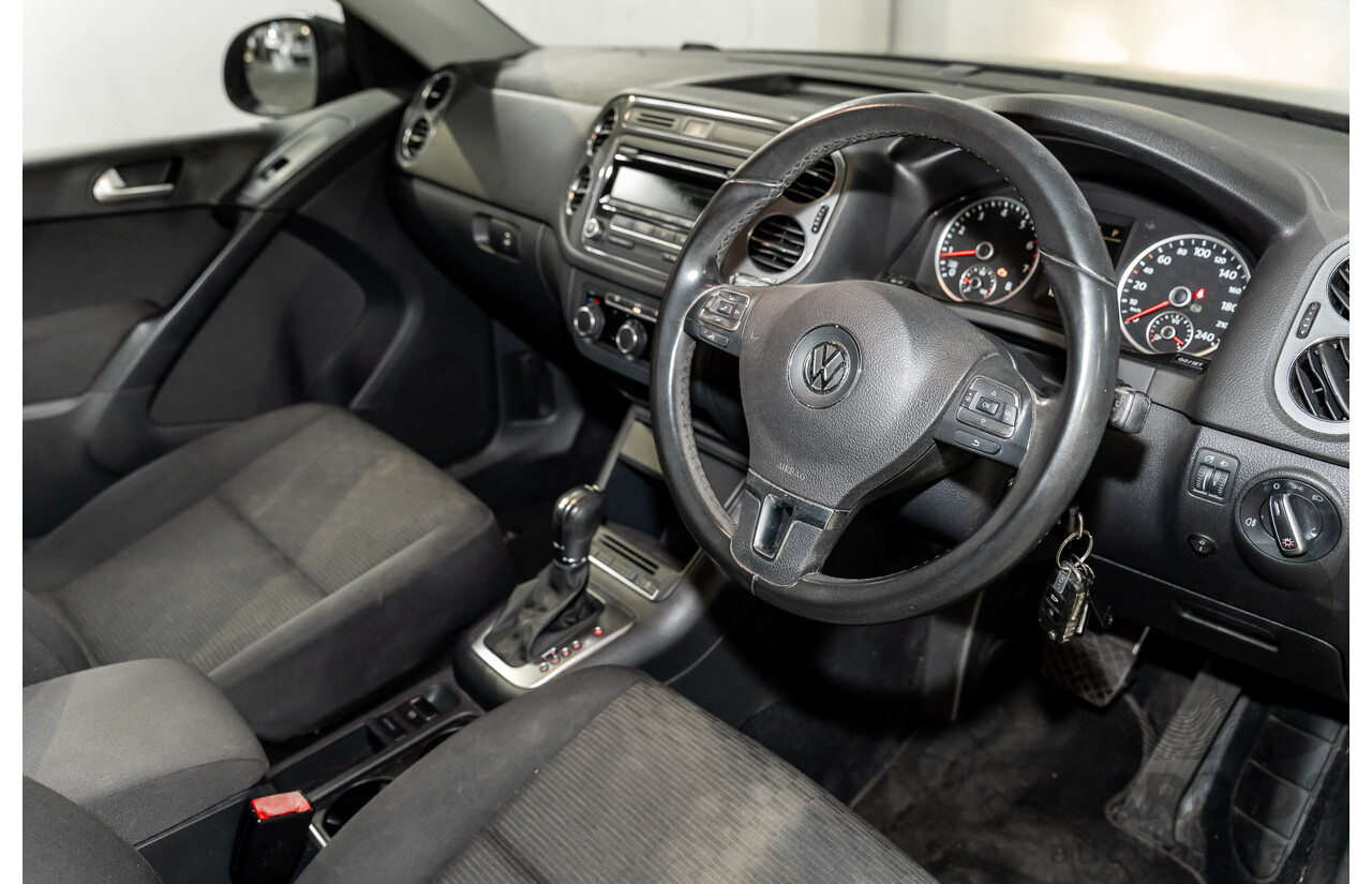 4/2014 Volkswagen Tiguan 118 TSI (4x2) 5NC MY14.5 4d Wagon Pepper Grey Metallic Twincharged 1.4L