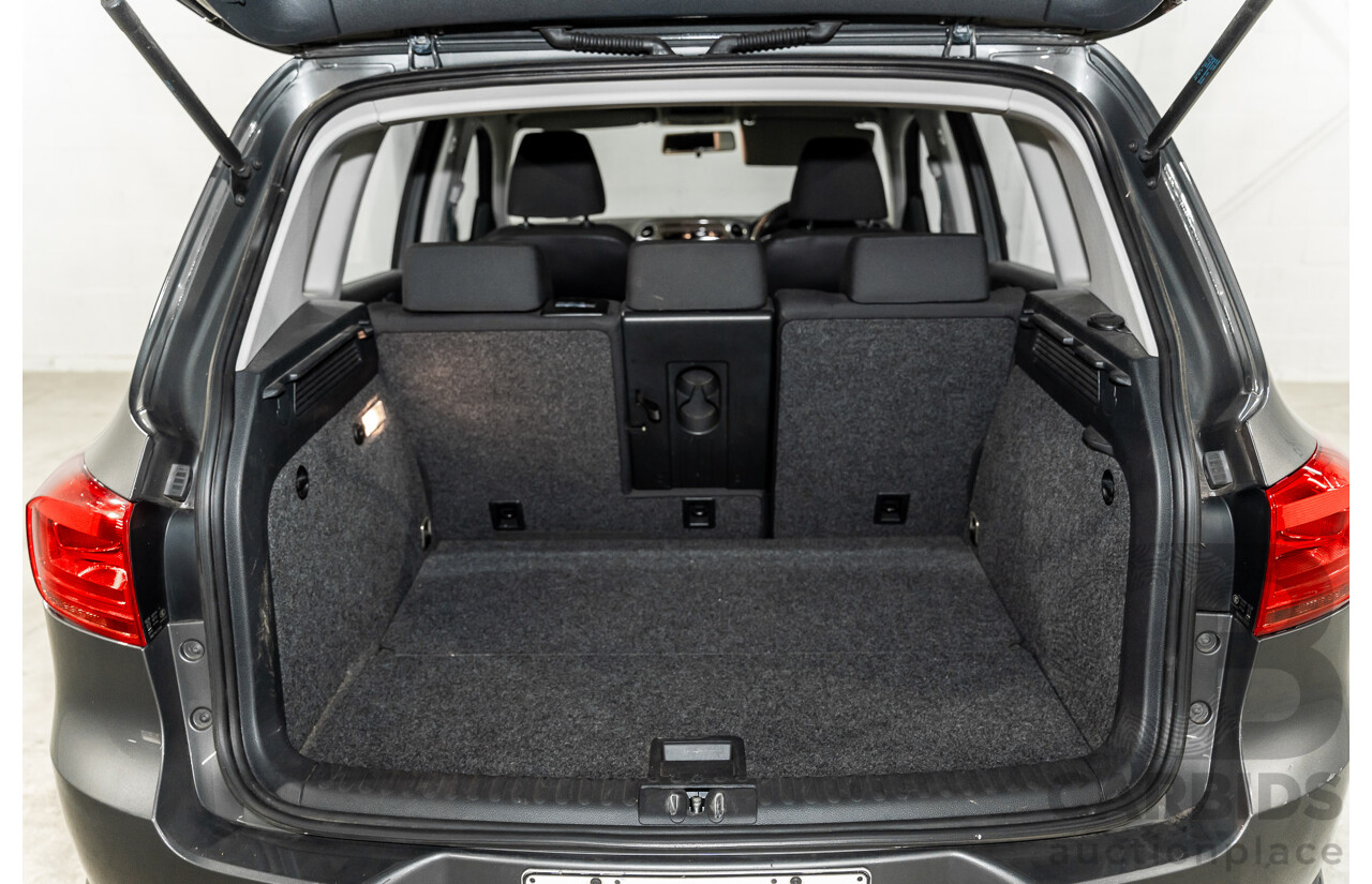 4/2014 Volkswagen Tiguan 118 TSI (4x2) 5NC MY14.5 4d Wagon Pepper Grey Metallic Twincharged 1.4L
