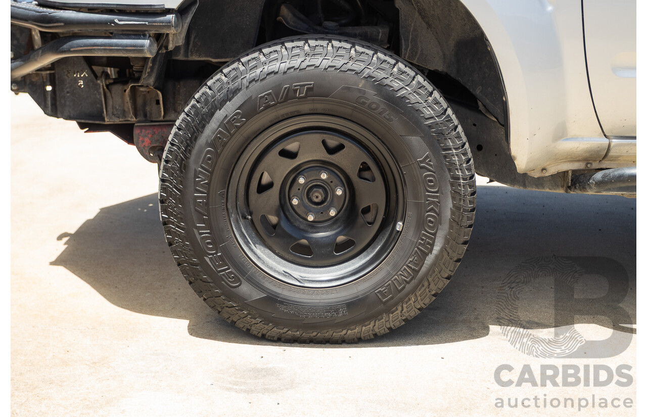 10/2012 Nissan Navara ST (4x4) D40 Dual Cab P/Up Silver Lightning Turbo Diesel 2.5L