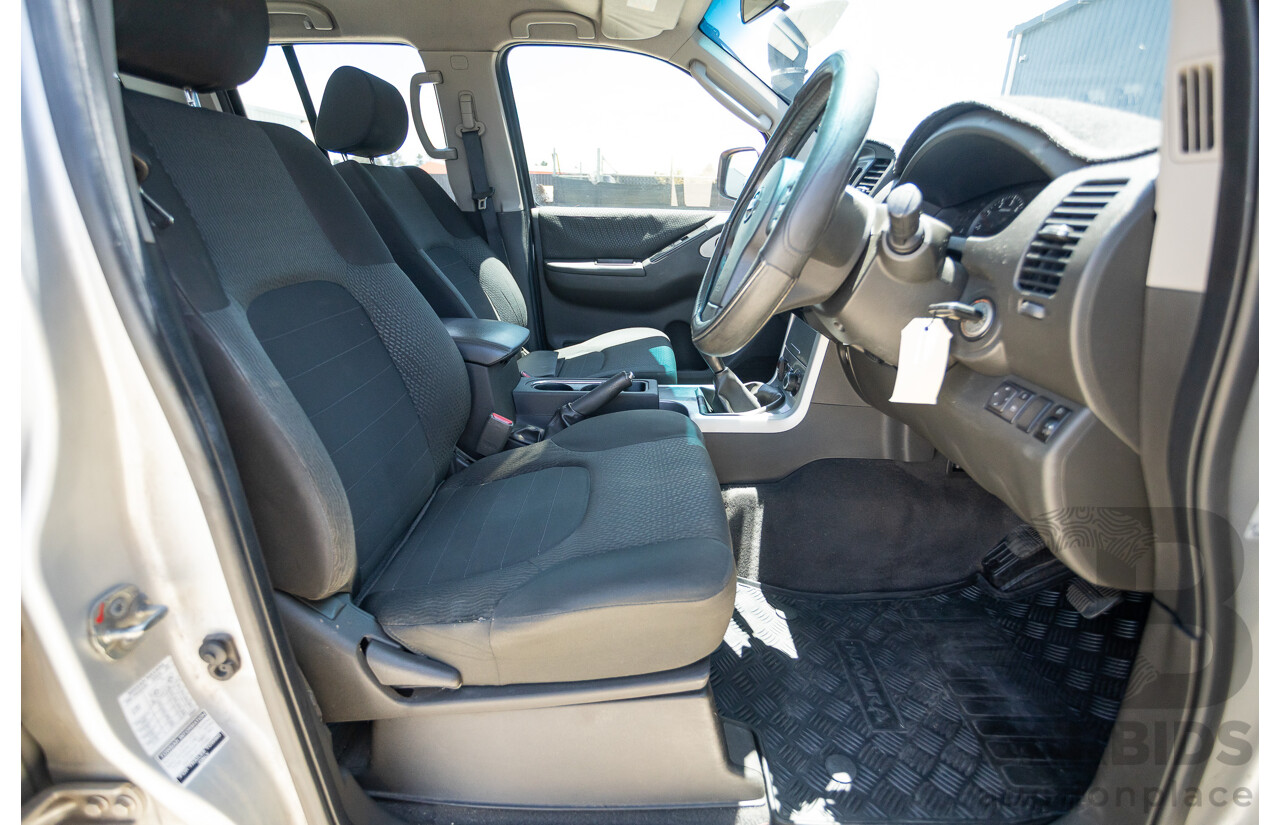 10/2012 Nissan Navara ST (4x4) D40 Dual Cab P/Up Silver Lightning Turbo Diesel 2.5L