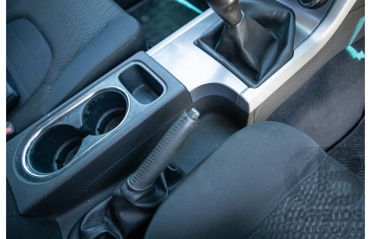 10/2012 Nissan Navara ST (4x4) D40 Dual Cab P/Up Silver Lightning Turbo Diesel 2.5L