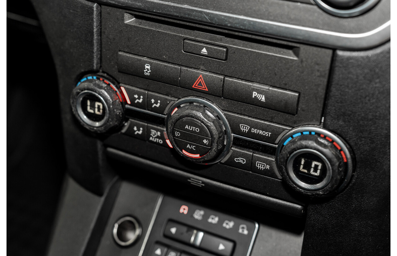 6/2013 Land Rover Discovery 4 3.0 SDV6 SE MY13 4d Wagon Causeway Grey Metallic Turbo Diesel V6 3.0L