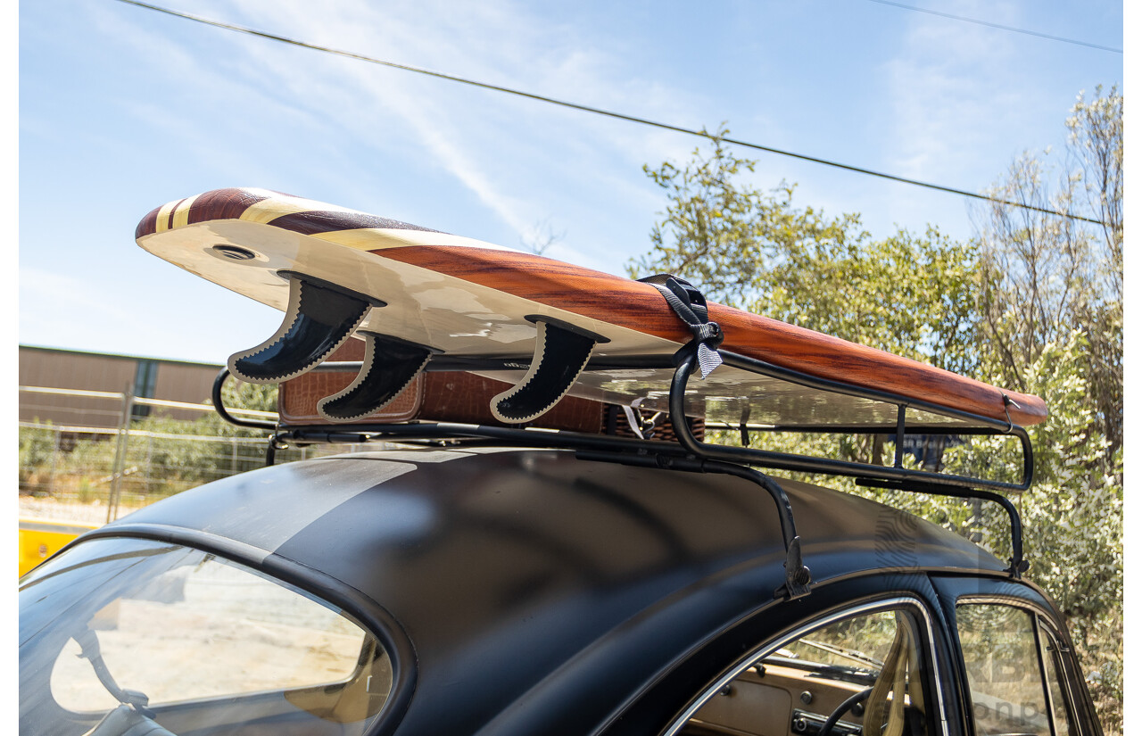 8/1970 Volkswagen Beetle 2d Sedan Black / Red 1.6L - Modified