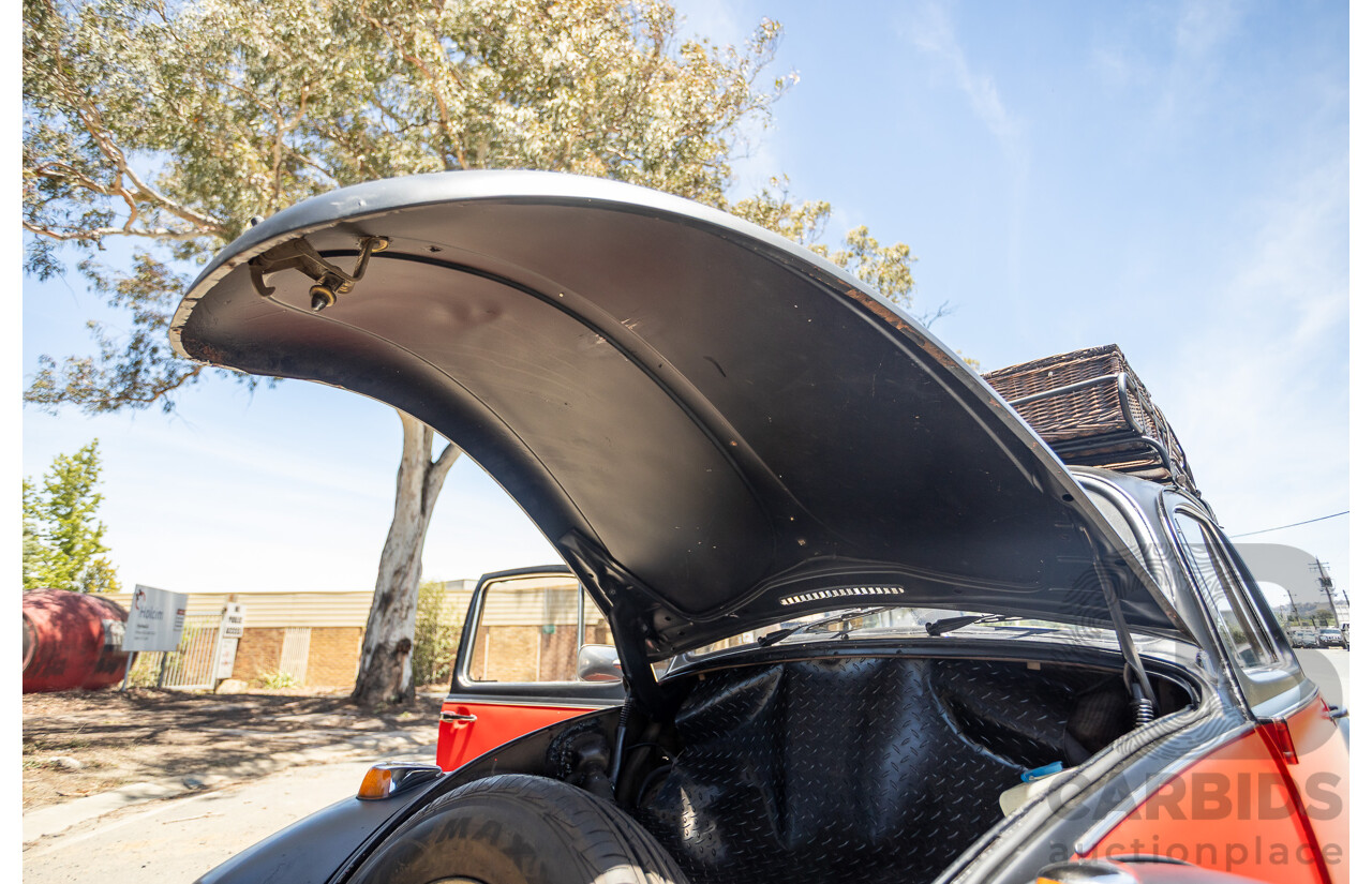 8/1970 Volkswagen Beetle 2d Sedan Black / Red 1.6L - Modified